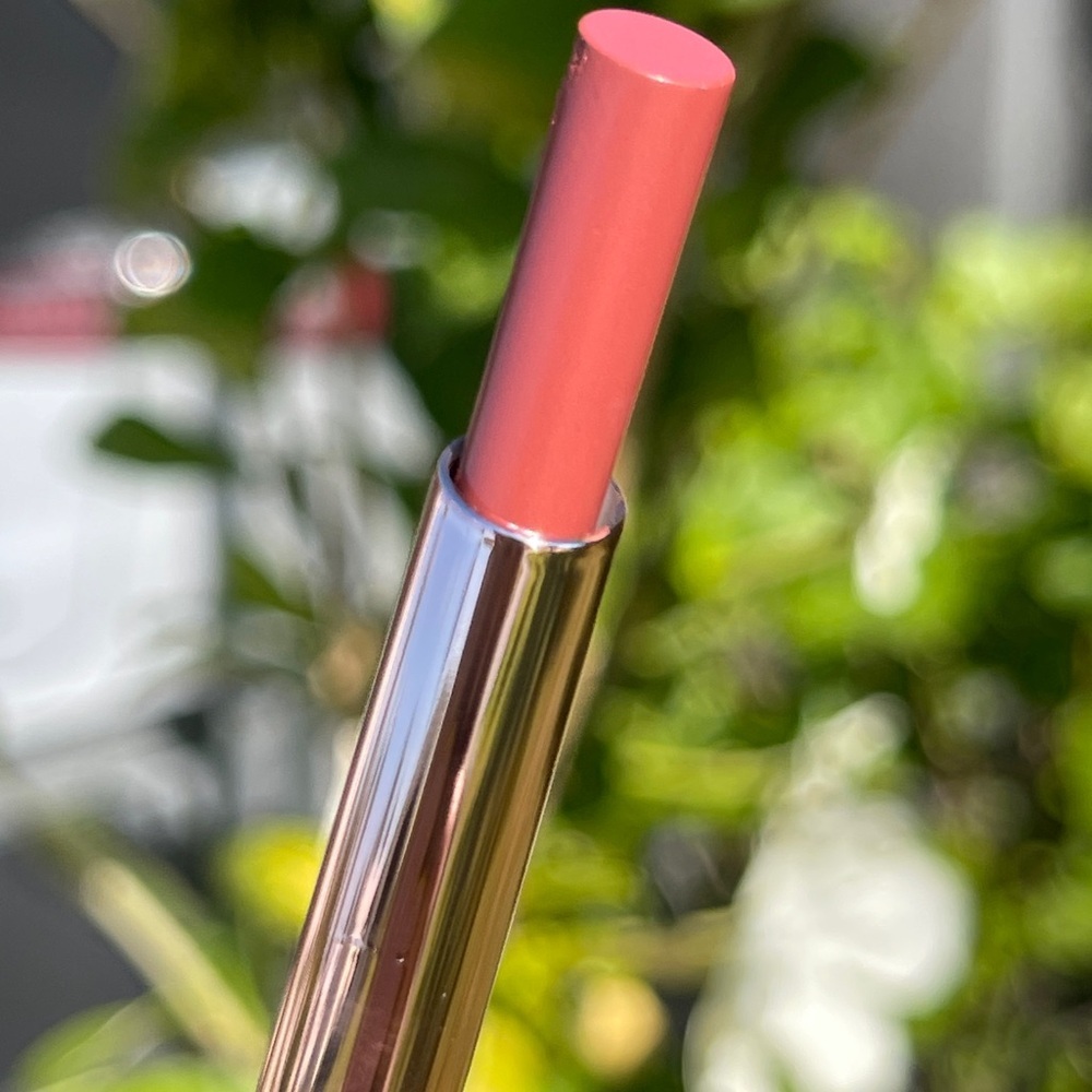 LYS BEAUTY Speak Love Moisture Matte Lipstick In Desired (Reddish Brown)
